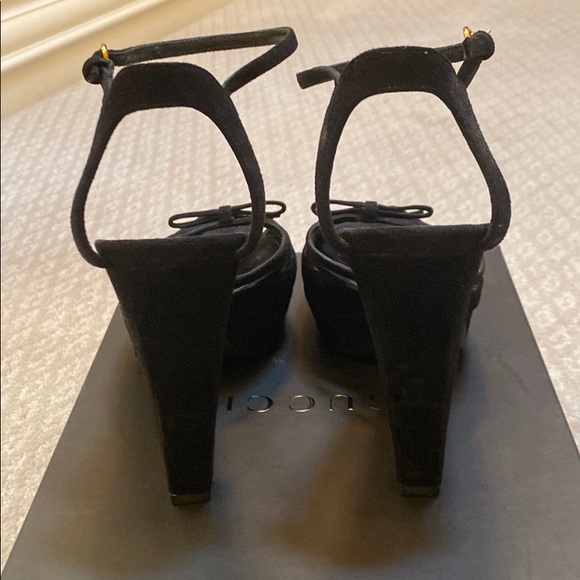 Gucci suede pump - Picture 3 of 6